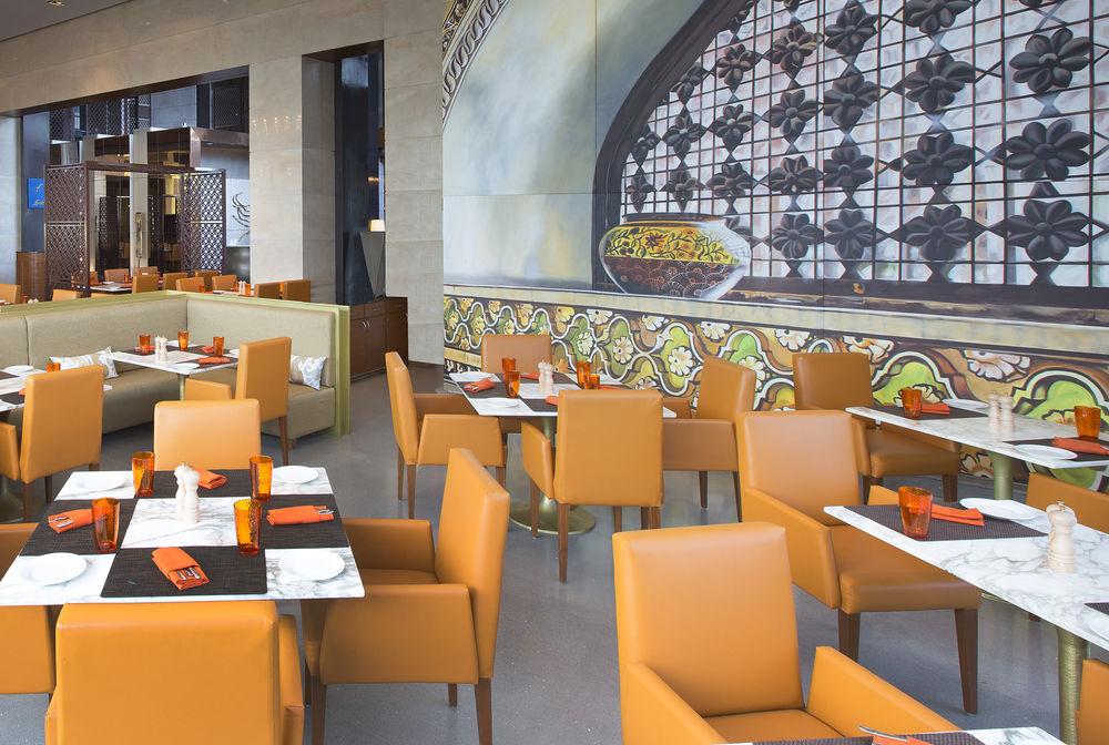 Sheraton Hyderabad Hotel Ngoại thất bức ảnh