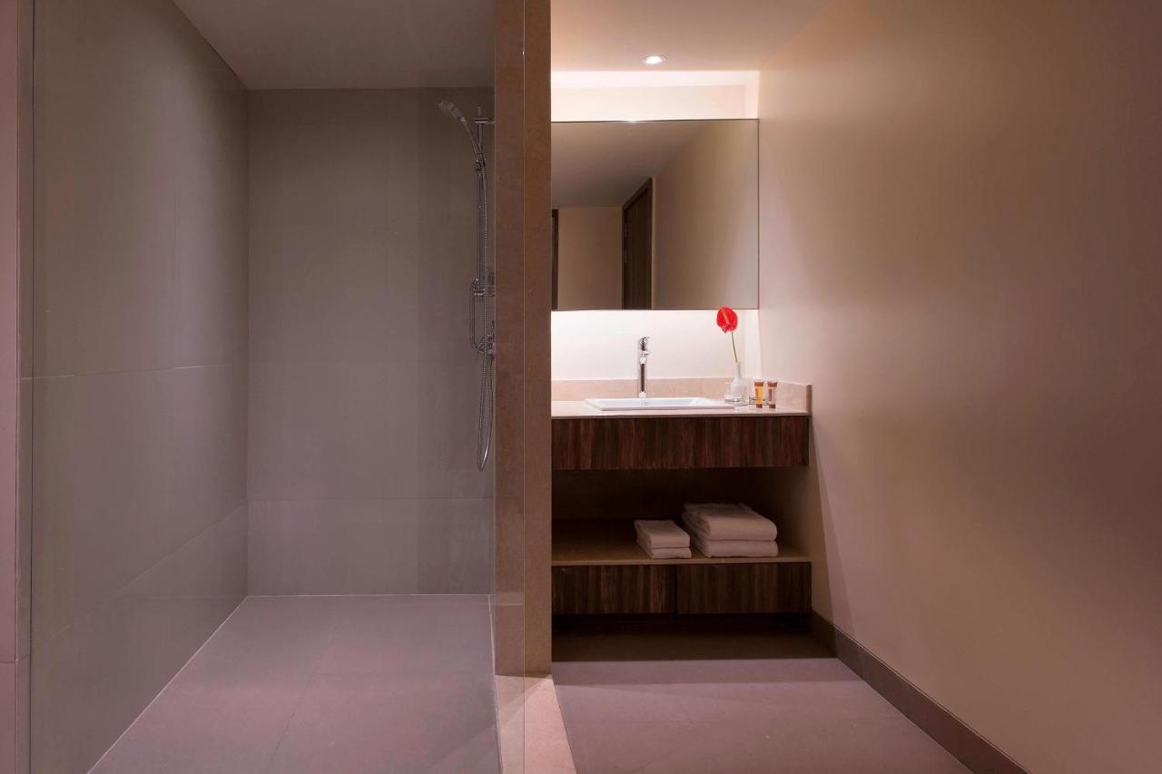 Sheraton Hyderabad Hotel Ngoại thất bức ảnh