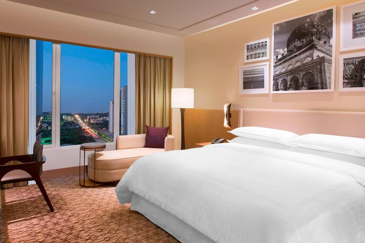 Sheraton Hyderabad Hotel Ngoại thất bức ảnh