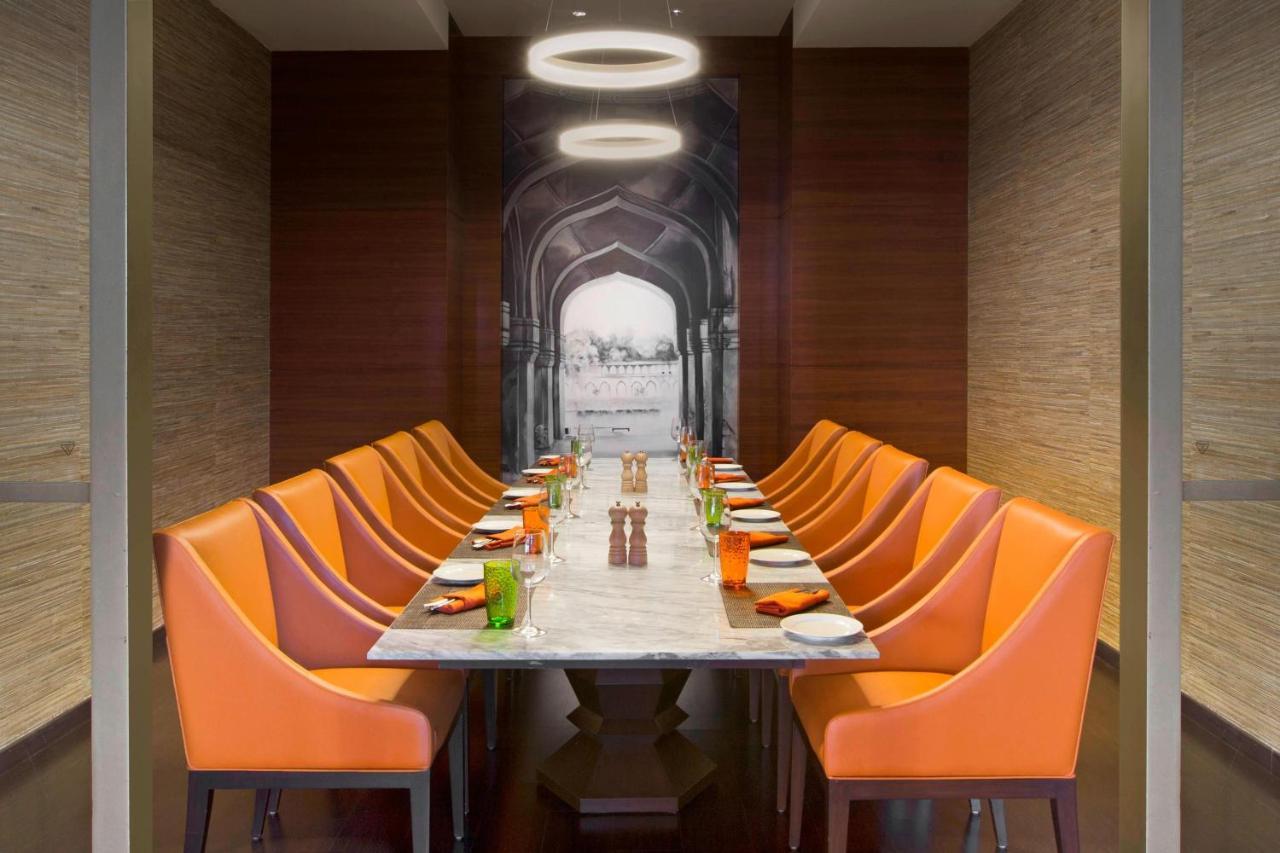 Sheraton Hyderabad Hotel Ngoại thất bức ảnh