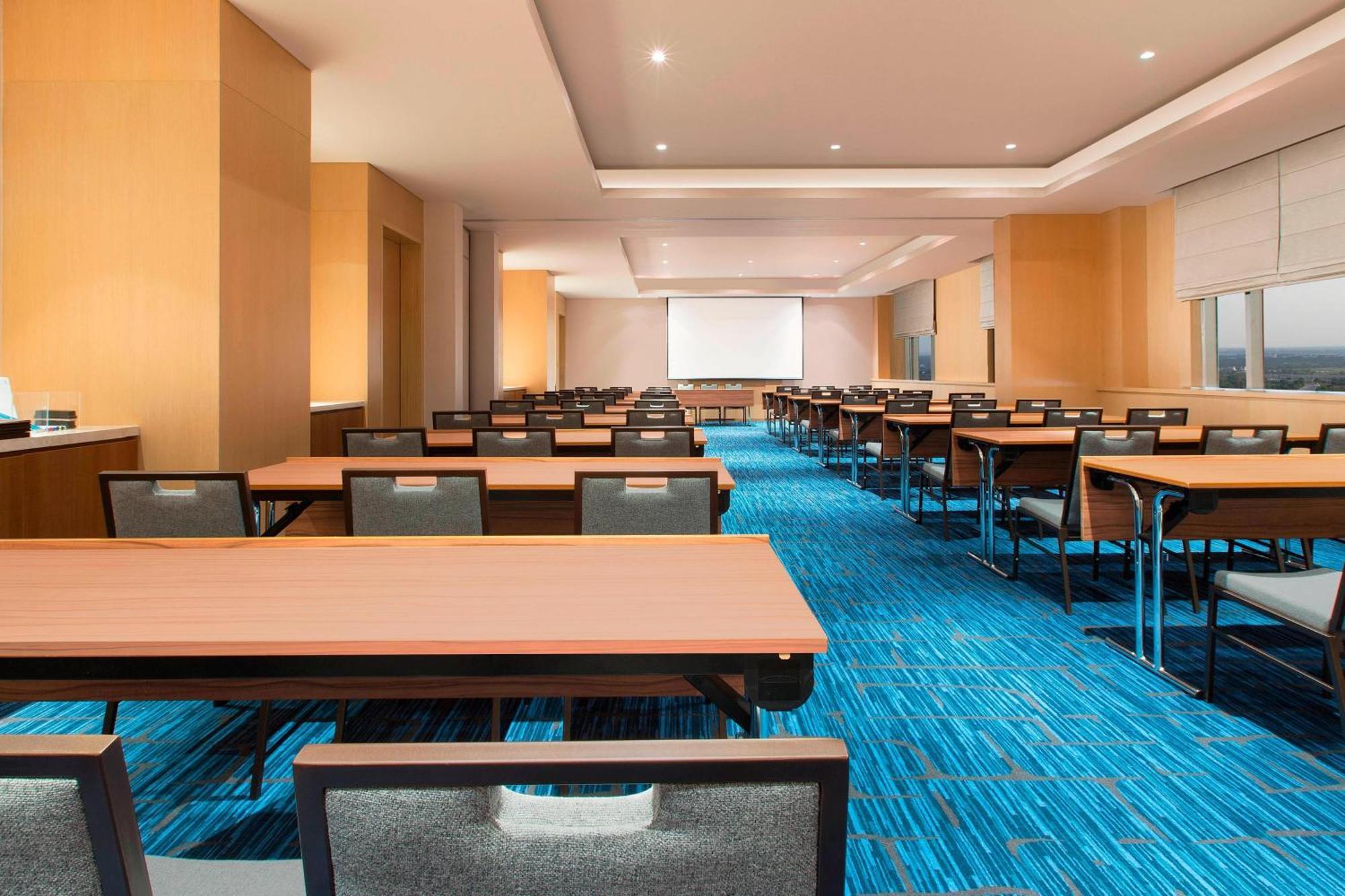 Sheraton Hyderabad Hotel Ngoại thất bức ảnh
